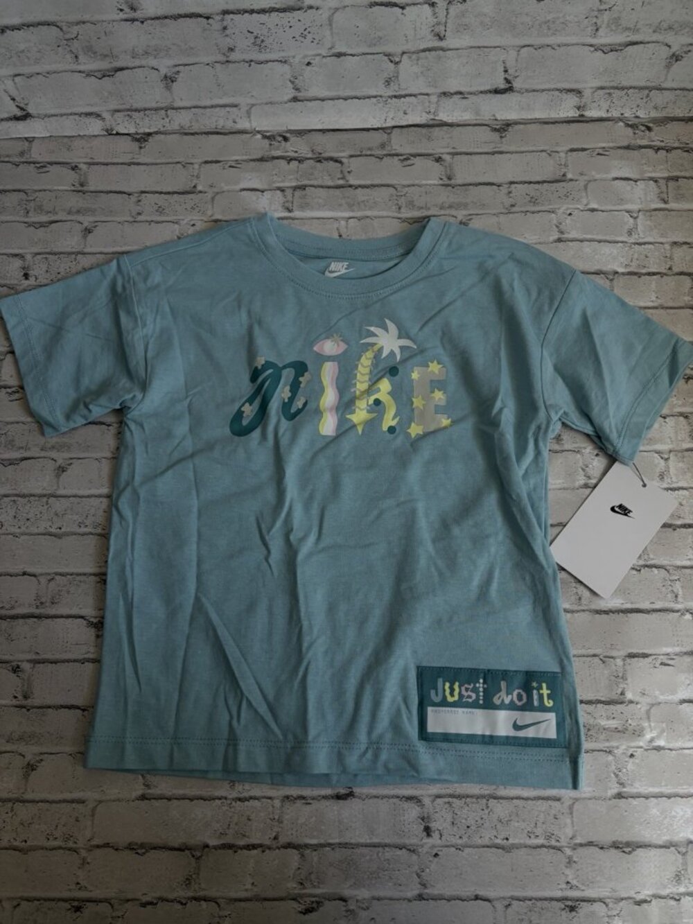 Nike Boys Blue T-Shirt Size 4 NWT